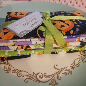 Fabric Fat Quarter Bundle - Halloween Candy